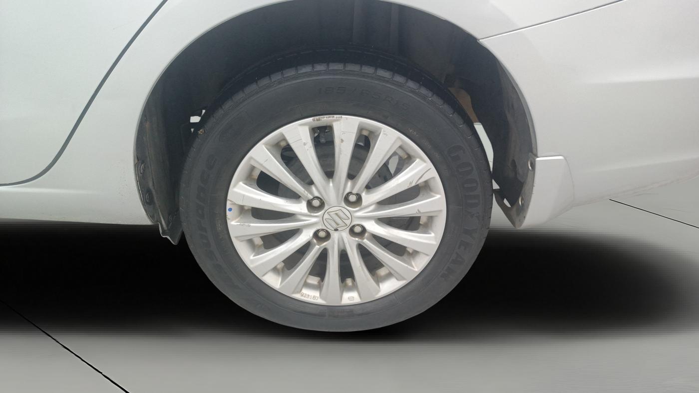 2022 Maruti Ciaz DELTA AT 1.5 SHVS PETROL, Petrol, Automatic, 38,851 km, Left Rear Wheel