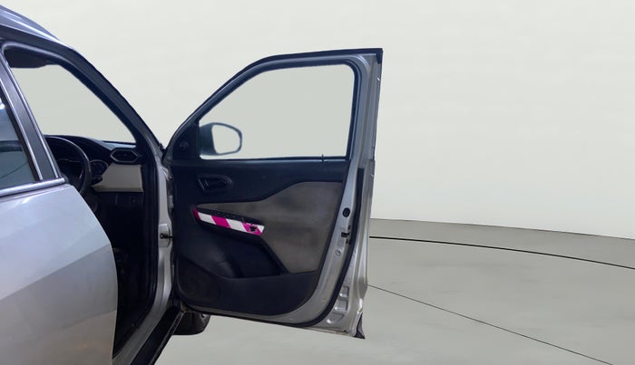 2021 Nissan MAGNITE XE, Petrol, Manual, 68,337 km, RHS Front Door