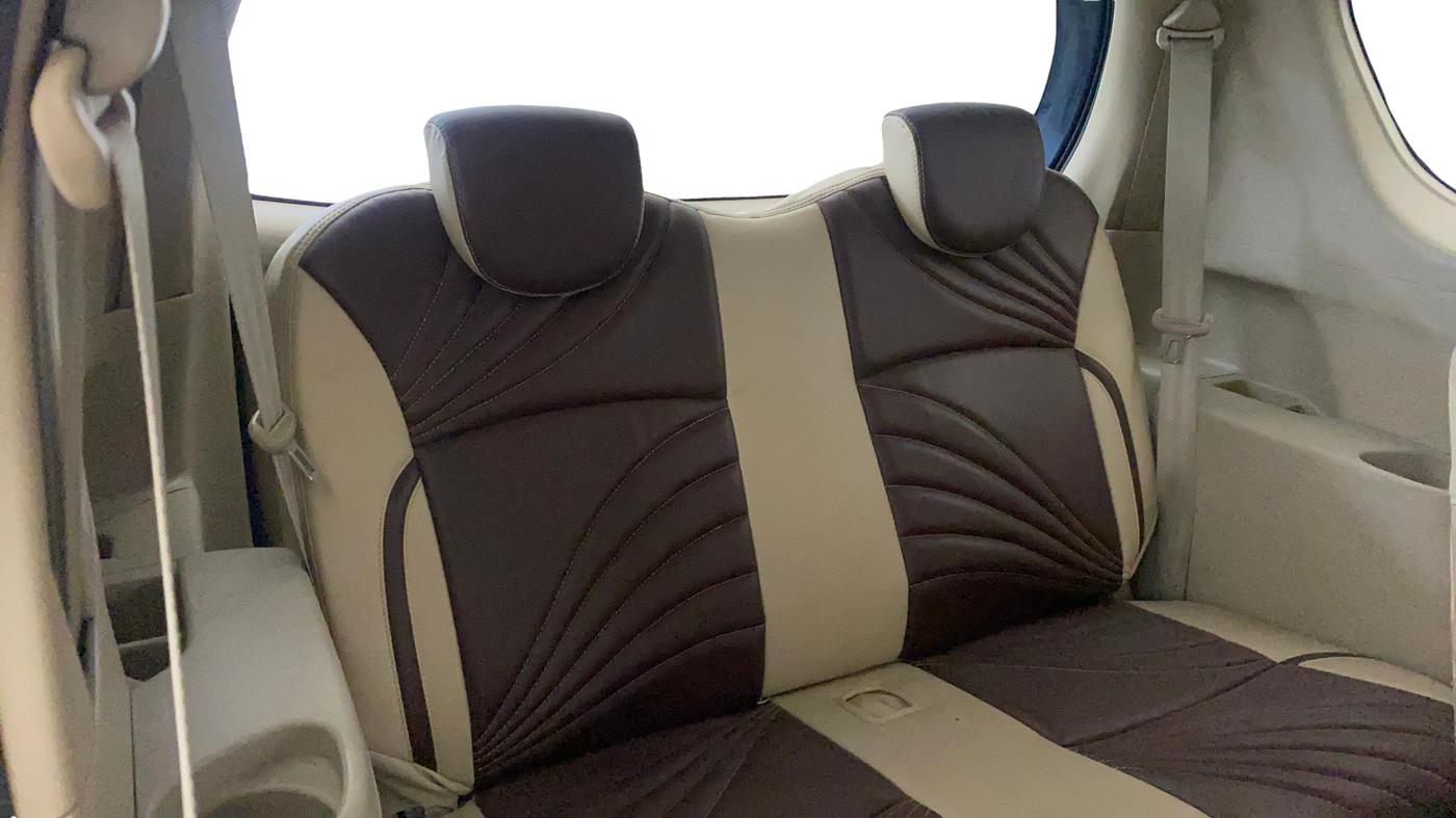 2014 Maruti Ertiga VXI, Petrol, Manual, 30,602 km, Third Seat Row ( optional )