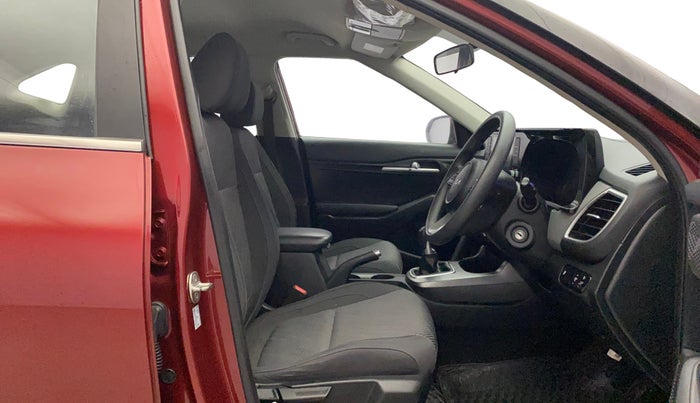 2022 KIA SELTOS HTK 1.5 PETROL, Petrol, Manual, 38,584 km, Right Side Front Door Cabin