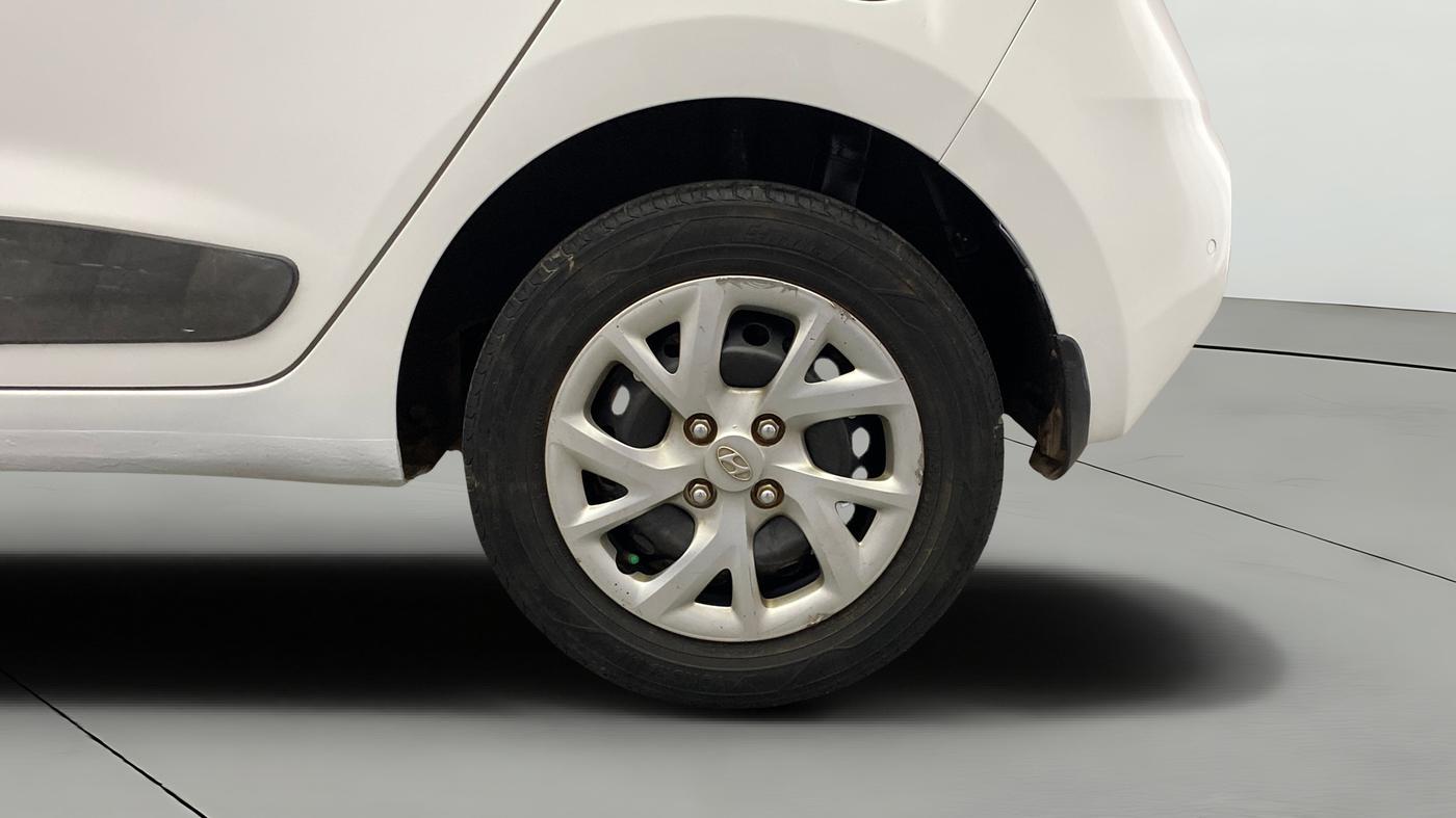 2017 Hyundai Grand i10 SPORTZ 1.2 KAPPA VTVT, Petrol, Manual, 53,936 km, Left Rear Wheel