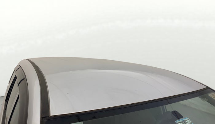 2014 Toyota Innova 2.5 GX 8 STR, Diesel, Manual, 1,07,663 km, Roof