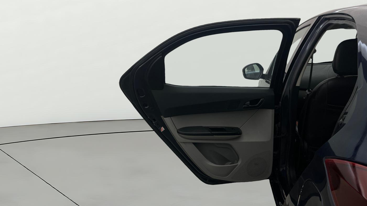 2022 Tata Tiago XT CNG, CNG, Manual, 1,13,357 km, LHS Rear Door