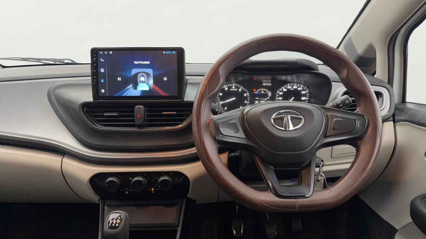 2021 Tata ALTROZ XE PETROL, Petrol, Manual, 83,234 km, Steering Wheel Close Up