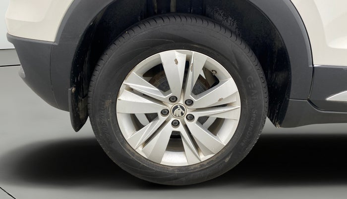 2022 Skoda KUSHAQ AMBITION 1.0L TSI MT, Petrol, Manual, 45,014 km, Right Rear Wheel