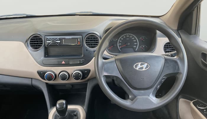 2014 Hyundai Grand i10 MAGNA 1.2 KAPPA VTVT, Petrol, Manual, 1,02,701 km, Steering Wheel Close Up