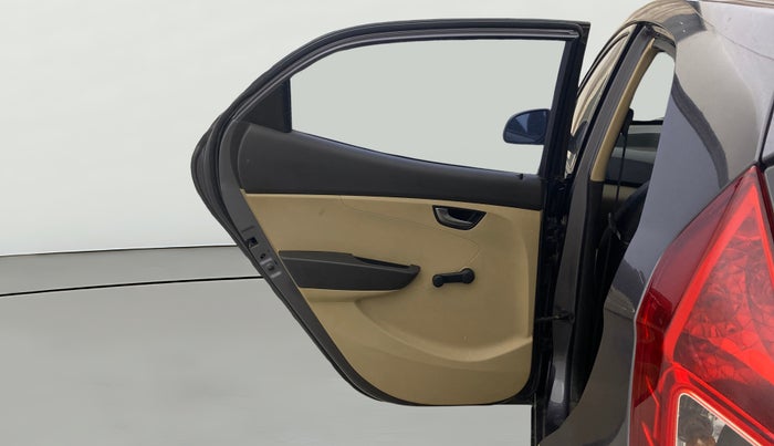 2016 Hyundai Eon SPORTZ, Petrol, Manual, 67,043 km, LHS Rear Door