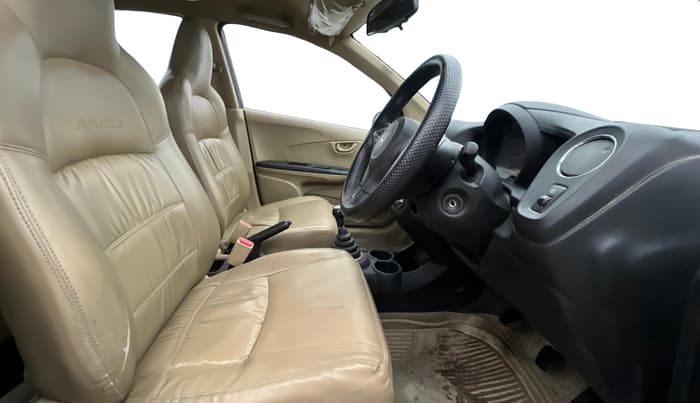 2014 Honda Amaze 1.2L I-VTEC S, Petrol, Manual, 1,17,043 km, Right Side Front Door Cabin