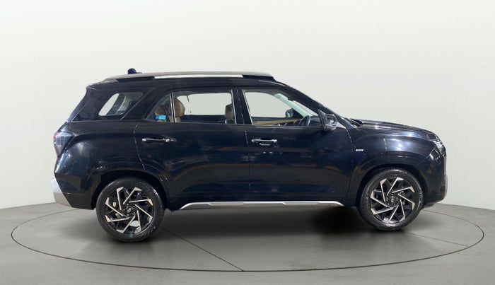 2024 Hyundai ALCAZAR Signature 6 STR 1.5 Diesel Automatic, Diesel, Automatic, 13,704 km, Right Side View