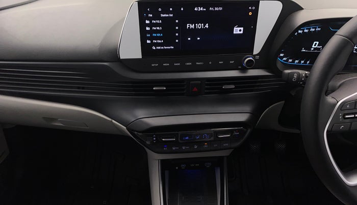 2023 Hyundai NEW I20 ASTA (O) 1.2 MT, Petrol, Manual, 34,232 km, Air Conditioner