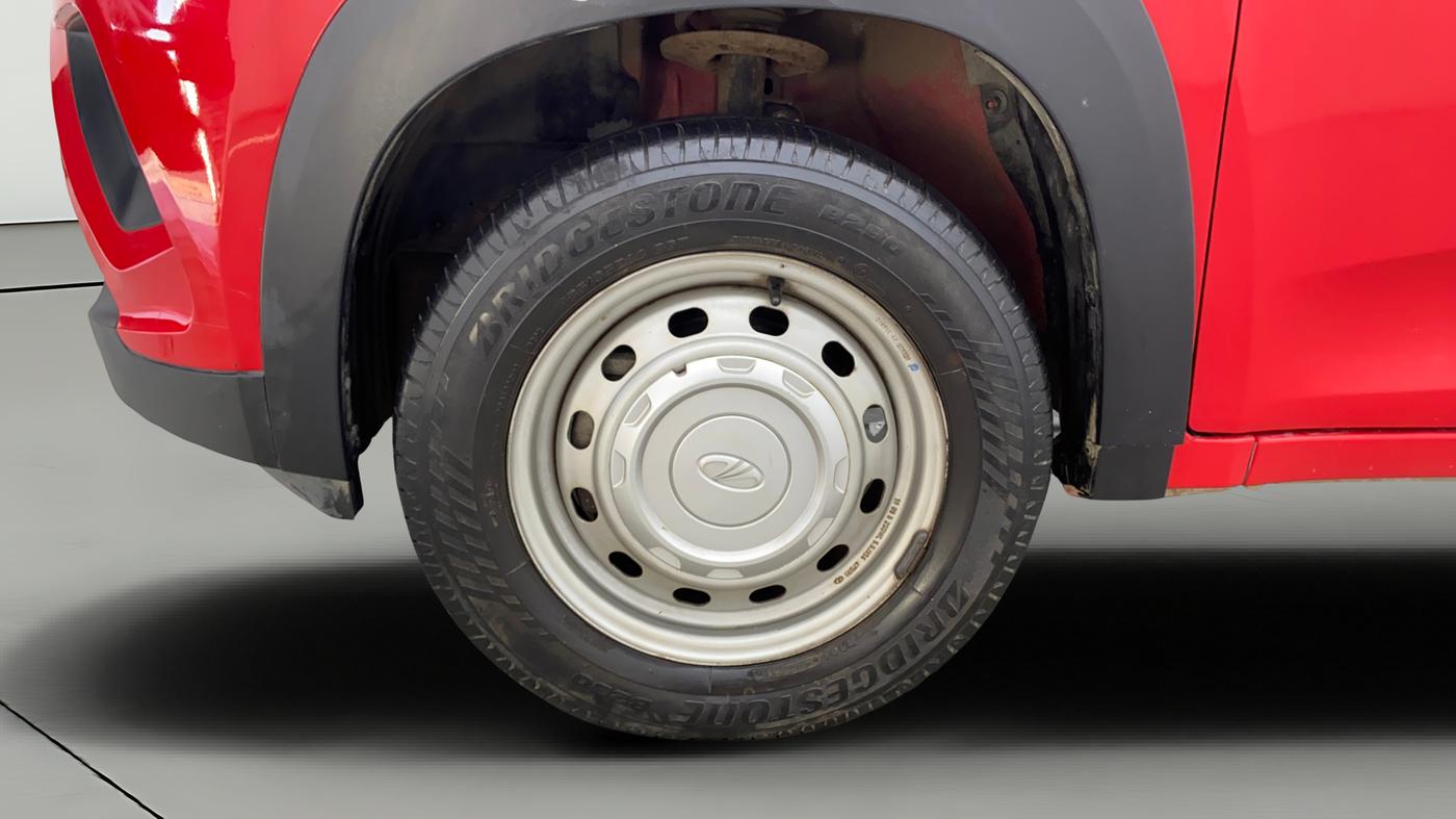2019 Mahindra KUV 100 NXT K2+ P 6 STR, Petrol, Manual, 23,399 km, Left Front Wheel