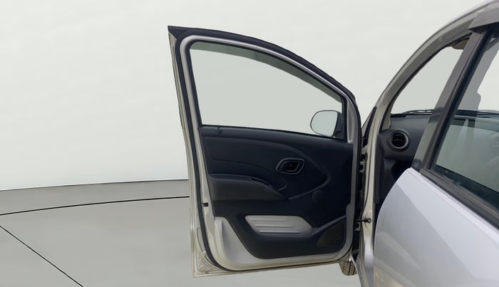 2017 Datsun Redi Go T (O), Petrol, Manual, 65,268 km, LHS Front Door