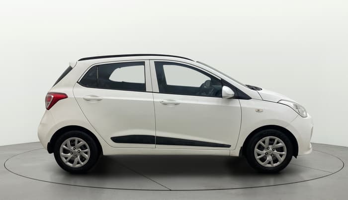 2019 Hyundai Grand i10 MAGNA AT 1.2 KAPPA VTVT, Petrol, Automatic, 79,288 km, Right Side View