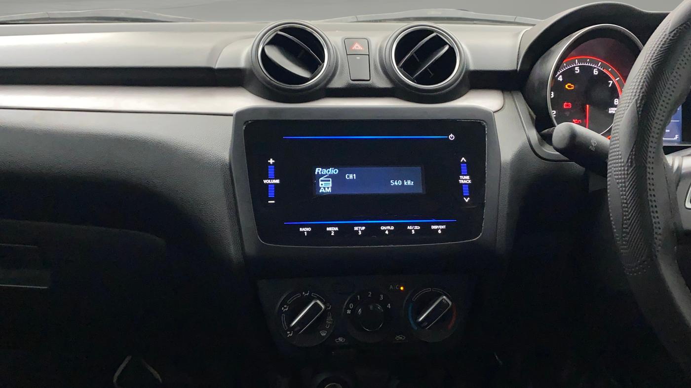 2022 Maruti Swift VXI, Petrol, Manual, 40,862 km, Air Conditioner
