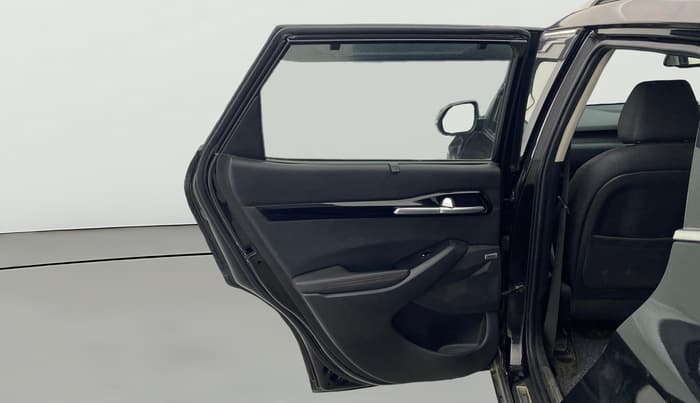 2022 KIA SELTOS GTX PLUS AT 1.5 DIESEL, Diesel, Automatic, 1,10,396 km, LHS Rear Door