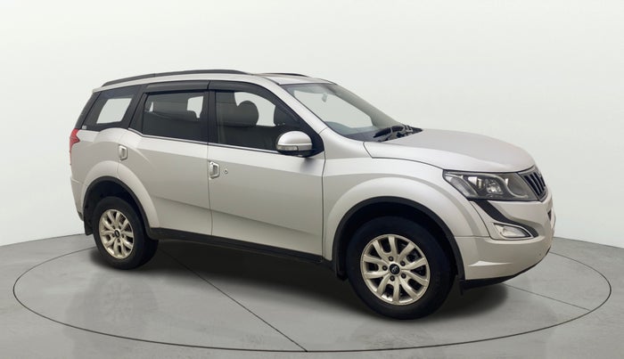 2017 Mahindra XUV500 W10 AT, Diesel, Automatic, 91,905 km, Right Front Diagonal