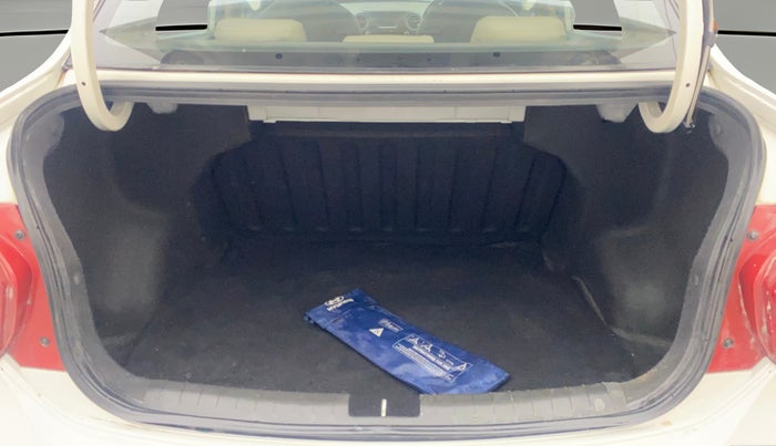 2014 Hyundai Xcent SX 1.2 (O), Petrol, Manual, 45,871 km, Boot Open Zoomed View