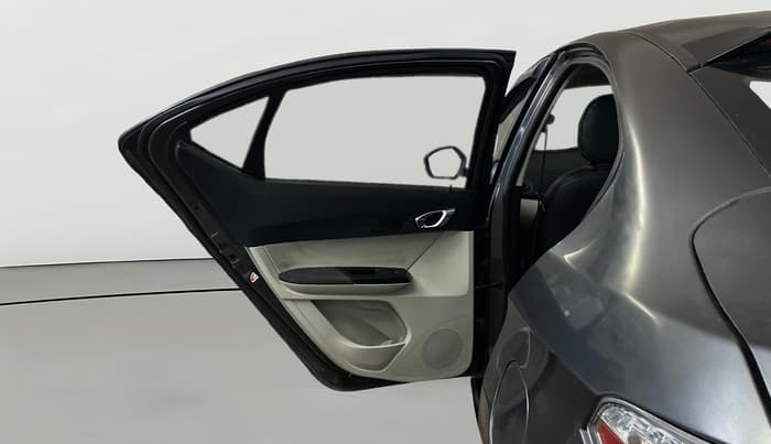 2022 Tata TIGOR XZ PLUS CNG, CNG, Manual, 1,00,828 km, LHS Rear Door