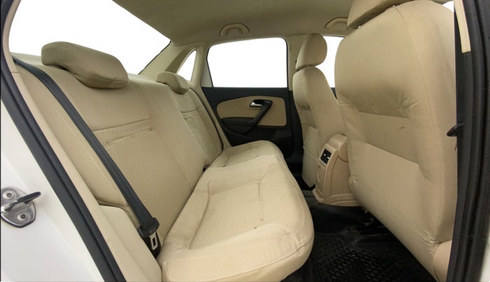 2017 Volkswagen Ameo HIGHLINE1.2L PLUS 16 ALLOY, Petrol, Manual, 83,634 km, Right Side Rear Door Cabin