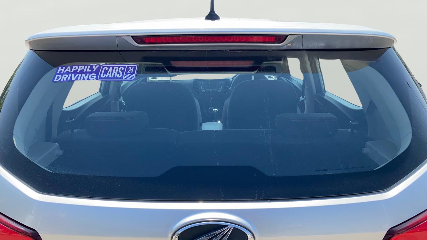 2019 Mahindra XUV300 W4 1.5 DIESEL, Diesel, Manual, 56,364 km, Rear Windshield