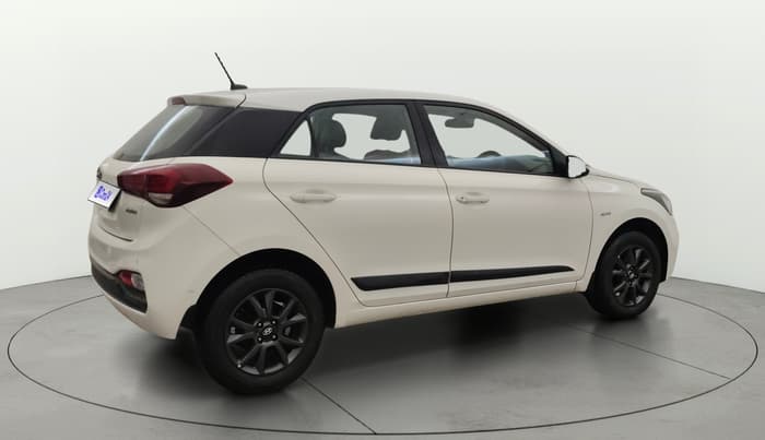 2018 Hyundai Elite i20 ASTA 1.2  CVT, Petrol, Automatic, 21,112 km, Right Back Diagonal