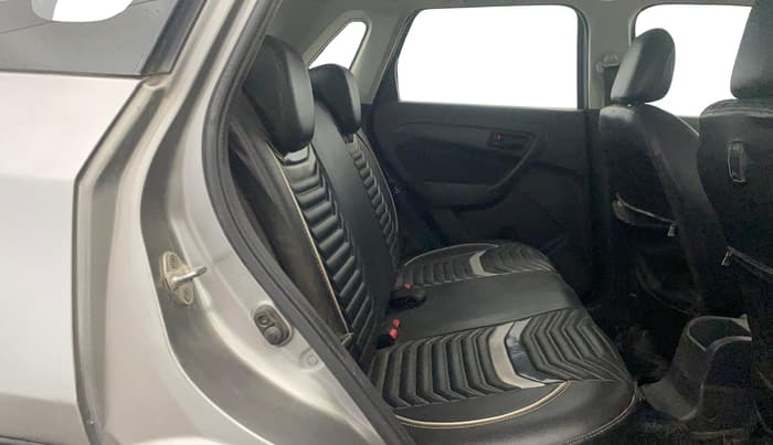 2017 Maruti Vitara Brezza VDI (O), Diesel, Manual, 90,725 km, Right Side Rear Door Cabin