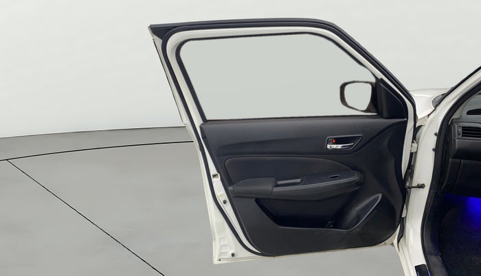 2022 Maruti Swift VXI, Petrol, Manual, 33,958 km, LHS Front Door