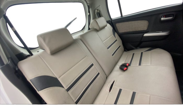 2014 Maruti Wagon R 1.0 VXI, Petrol, Manual, 38,515 km, Right Side Rear Door Cabin