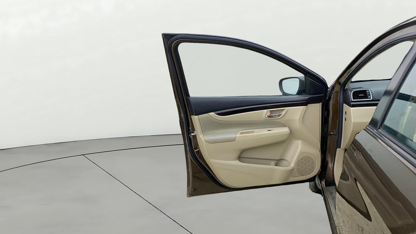 2018 Maruti Ciaz ZETA 1.4  MT PETROL, Petrol, Manual, 63,238 km, LHS Front Door