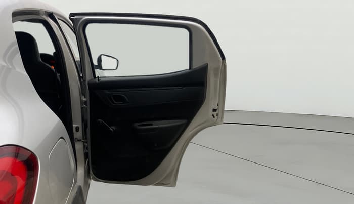 2018 Renault Kwid RXT 1.0 AMT, Petrol, Automatic, 68,300 km, RHS Rear Door