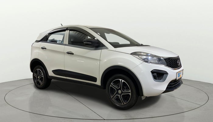 2018 Tata NEXON XM PETROL, Petrol, Manual, 29,037 km, Right Front Diagonal