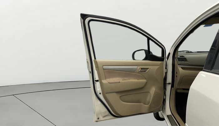 2013 Maruti Ertiga VXI, Petrol, Manual, 92,967 km, LHS Front Door