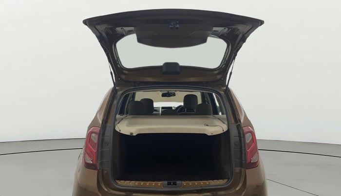 2019 Renault Duster 85 PS RXS MT DIESEL, Diesel, Manual, 1,18,148 km, Boot Door Open