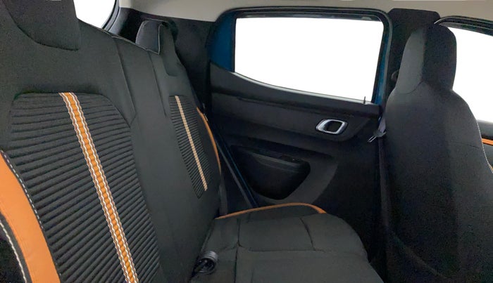 2021 Renault Kwid CLIMBER 1.0 AMT (O), Petrol, Automatic, 8,731 km, Right Side Rear Door Cabin