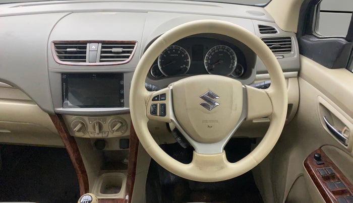 2018 Maruti Ertiga ZXI+, Petrol, Manual, 95,323 km, Steering Wheel Close Up