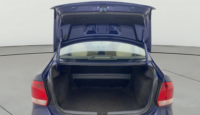 2015 Volkswagen Vento HIGHLINE 1.5 AT, Diesel, Automatic, 51,306 km, Boot Door Open