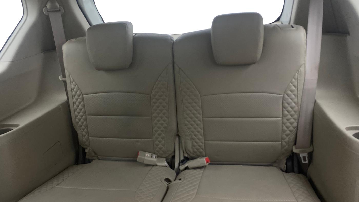 2023 Maruti Ertiga VXi (O), Petrol, Manual, 49,069 km, Third Seat Row ( optional )