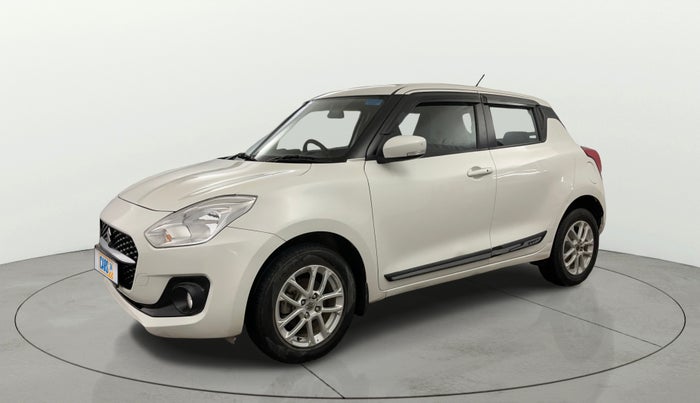 2023 Maruti Swift ZXI, Petrol, Manual, 30,782 km, Left Front Diagonal