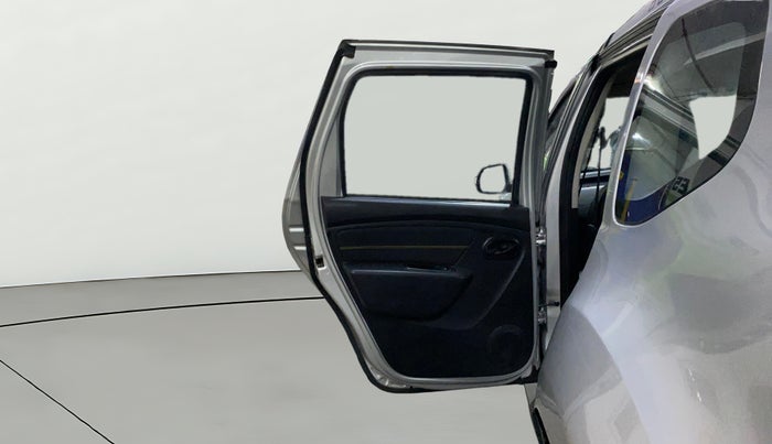 2017 Renault Duster 110 PS RXS SANDSTORM EDITION DIESEL, Diesel, Manual, 68,187 km, LHS Rear Door