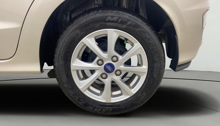 2019 Ford New Figo TITANIUM 1.2 PETROL MT, Petrol, Manual, 28,912 km, Left Rear Wheel