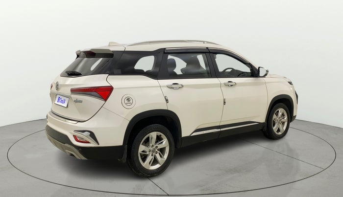 2021 MG HECTOR PLUS SUPER 1.5 PETROL TURBO HYBRID MT 7-STR, Petrol, Manual, 33,722 km, Right Back Diagonal