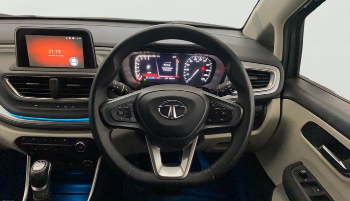 2022 Tata ALTROZ XZA PLUS, Petrol, Automatic, 14,740 km, Steering Wheel Close Up