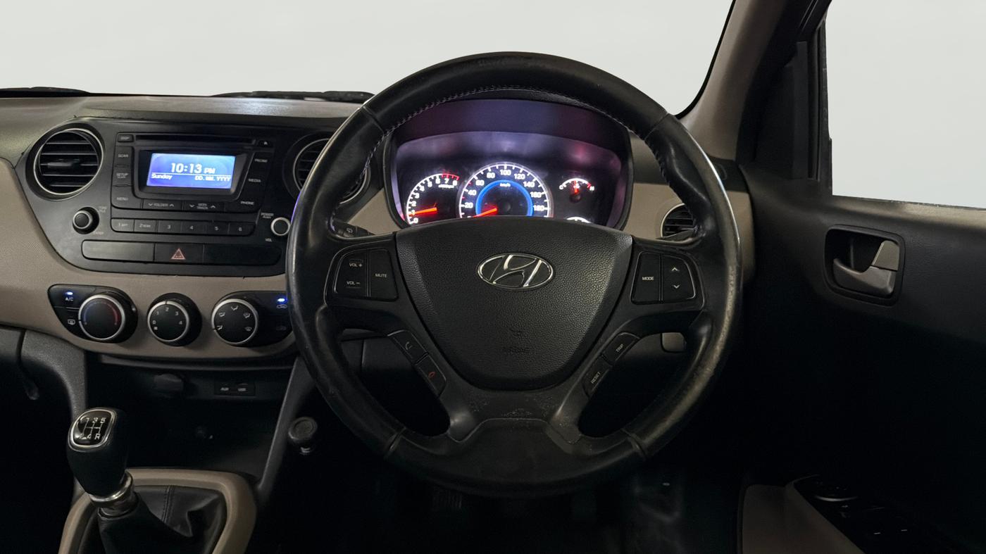 2015 Hyundai Grand i10 ASTA (O) 1.2 KAPPA VTVT, Petrol, Manual, 71,956 km, Steering Wheel Close Up
