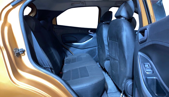 2017 Ford New Figo TREND 1.2 PETROL, Petrol, Manual, 11,261 km, Right Side Rear Door Cabin