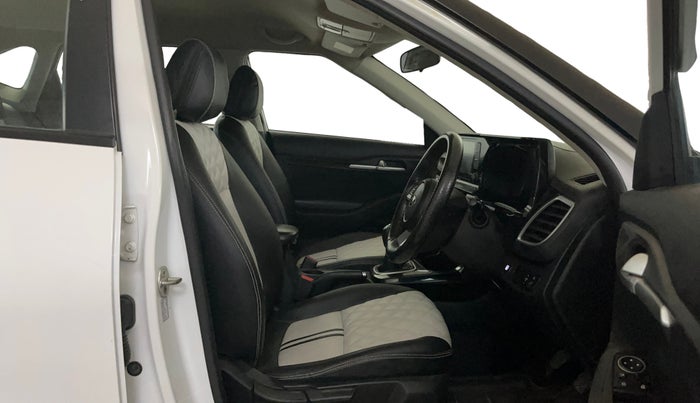 2020 KIA SELTOS HTK 1.5 PETROL, Petrol, Manual, 70,627 km, Right Side Front Door Cabin