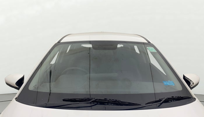 2022 Hyundai NEW I20 SPORTZ 1.5 MT, Diesel, Manual, 66,745 km, Front Windshield