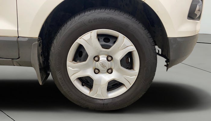 2015 Ford Ecosport TREND+ 1.0L ECOBOOST, Petrol, Manual, 94,143 km, Right Front Wheel