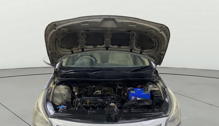 2016 Hyundai Verna 1.4 VTVT, Petrol, Manual, 1,23,771 km, Open Bonet