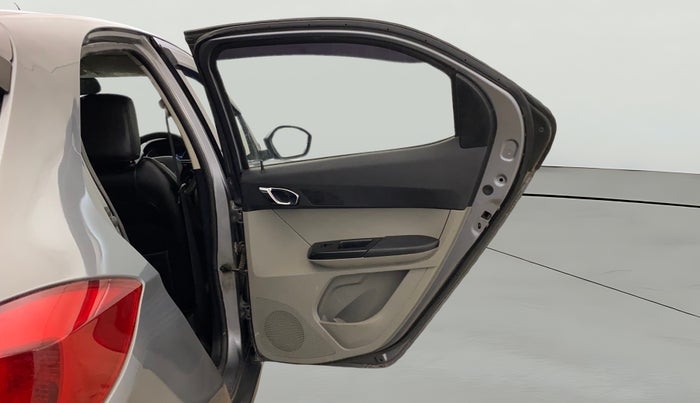 2019 Tata Tiago XZ PLUS PETROL, CNG, Manual, 77,741 km, RHS Rear Door