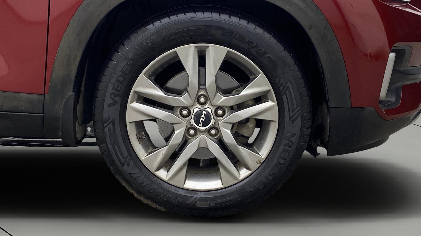 2022 KIA SELTOS HTX PLUS 1.5 DIESEL, Diesel, Manual, 95,674 km, Right Front Wheel